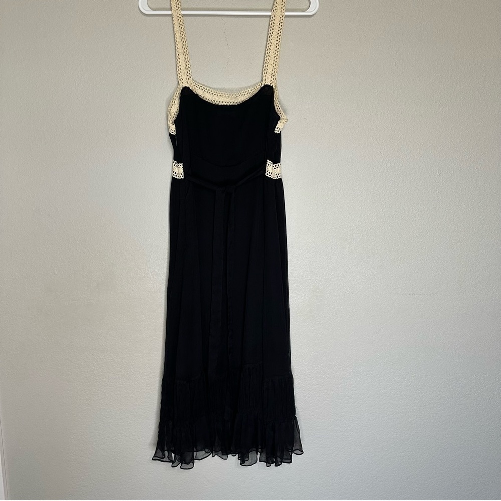 Vintage 100% Whimsigoth Silk Black Dress with Crochet Straps and Details. Size 8 - Picture 5 of 8